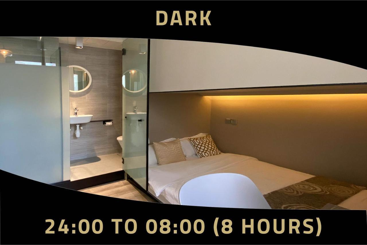 Double Window SHORT OVERNIGHT 8 hours 1159PM-8AM,1154943507:JPEG