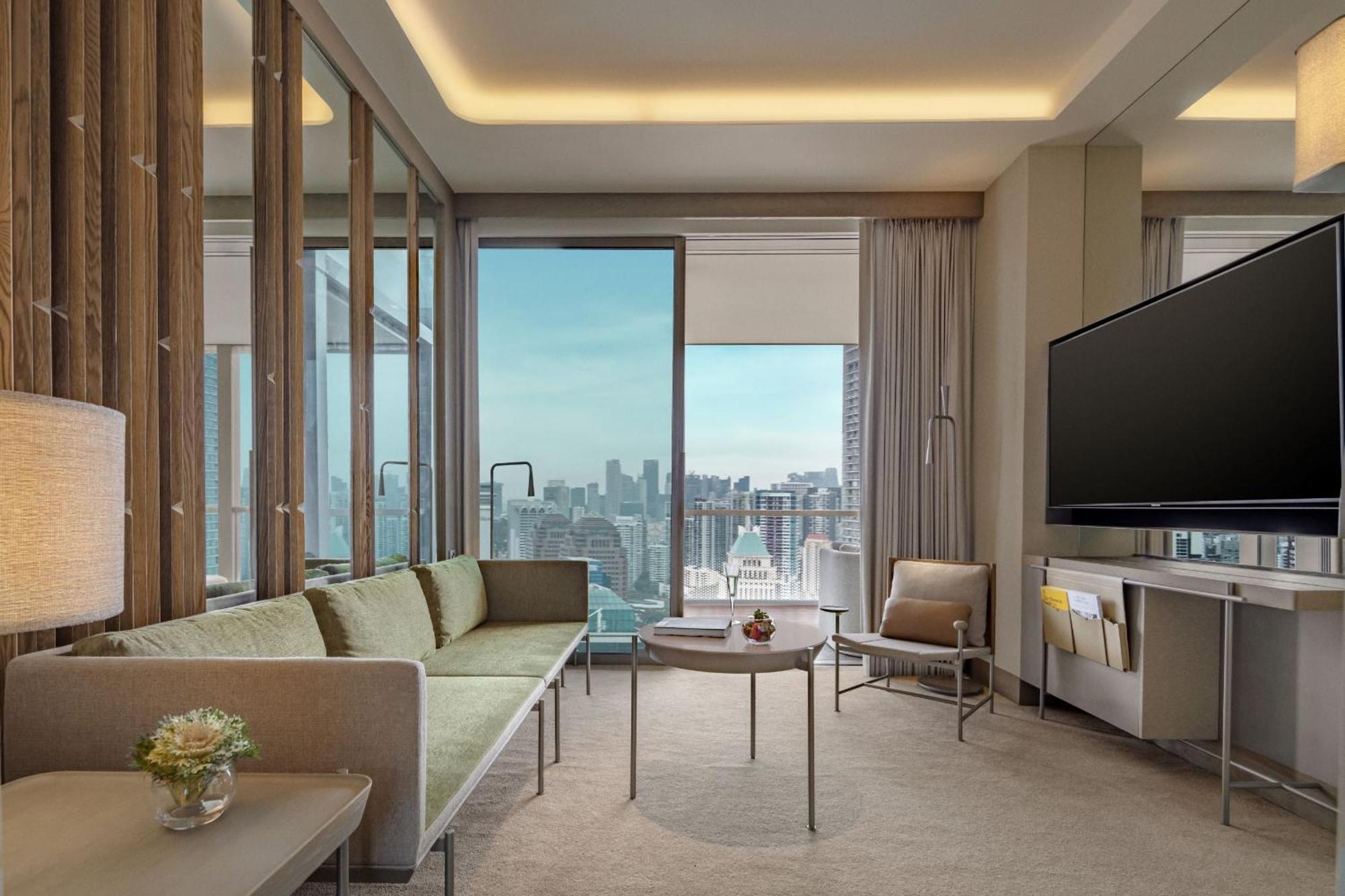 Suite com Terraço e Jardim
