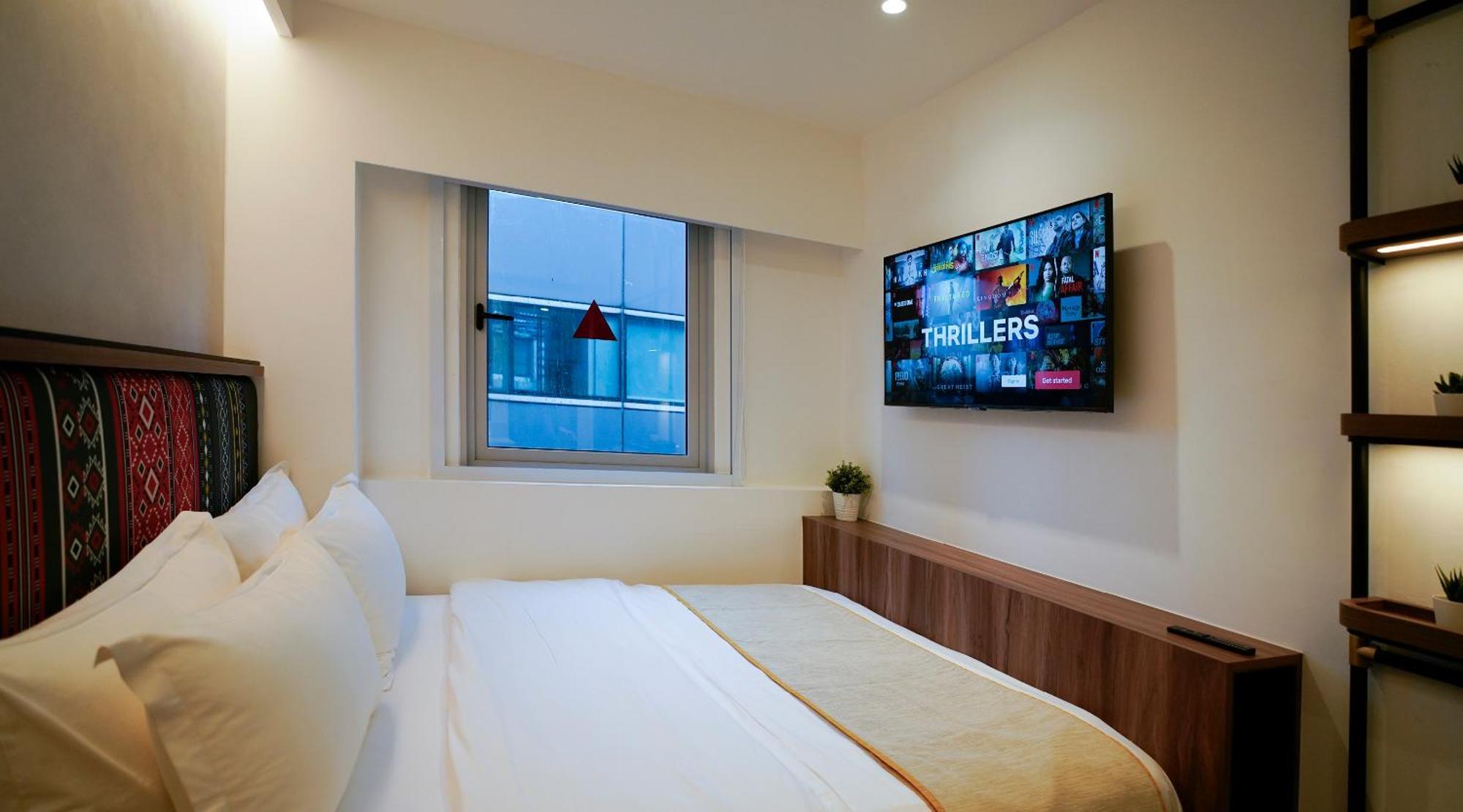 Deluxe Room, Window, DAYUSE, 9hrs:9AM-6PM