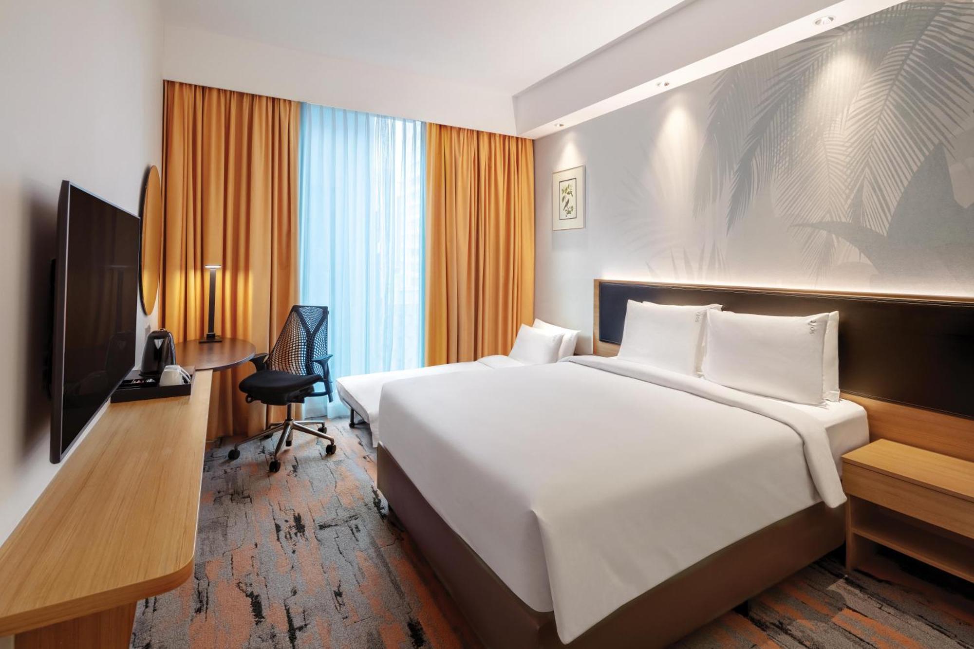 Chambre Lit Queen-Size Standard avec Canapé-Lit Simple - Petit-Déjeuner Gratuit