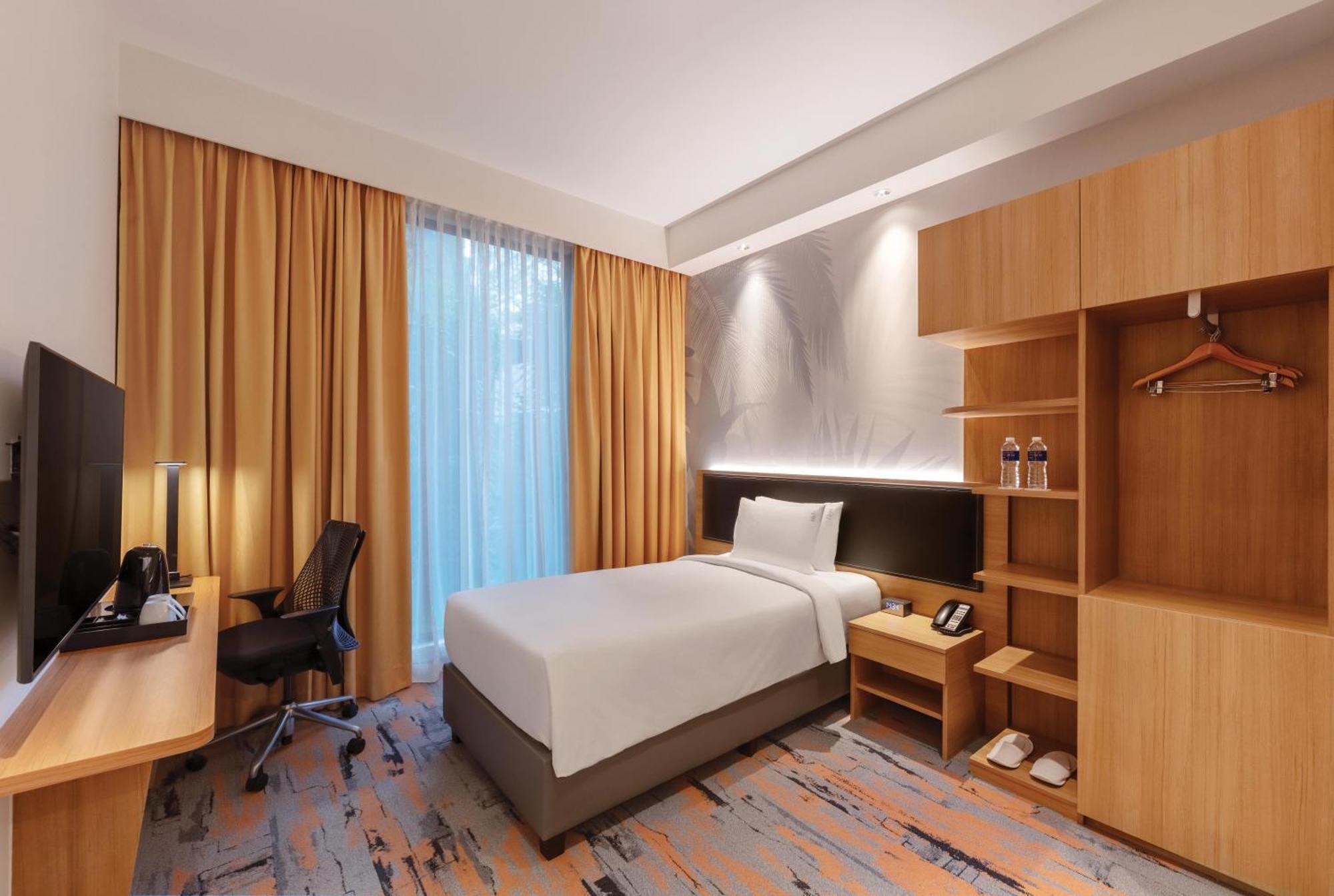 Chambre Simple Standard avec Petit-Déjeuner Gratuit - Accessible aux Personnes à Mobilité Réduite