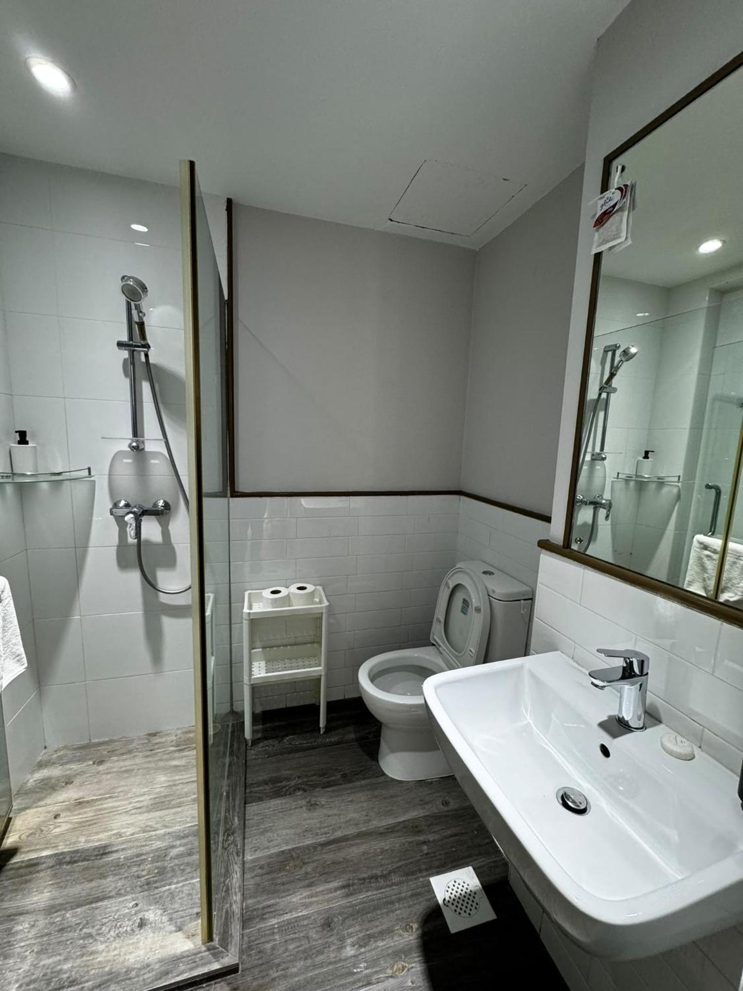 Deluxe One-Bedroom