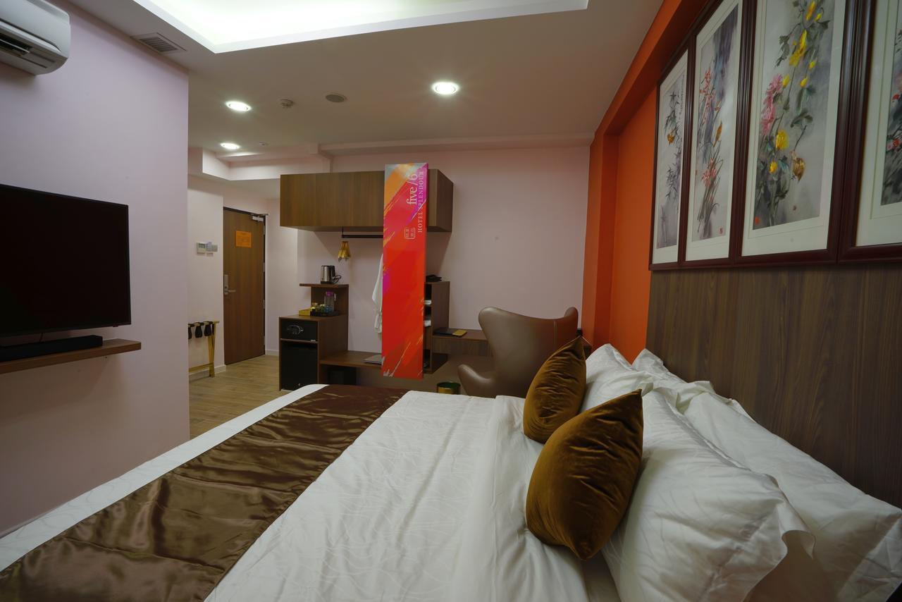 Deluxe King Room,527036916:JPEG