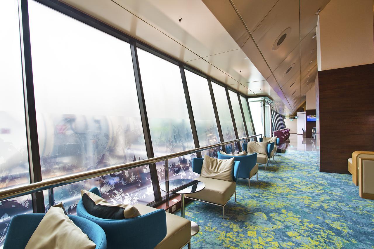3 Hours Lounge Seated Sofa Chairs NO BED Check between 7AM to 7PM