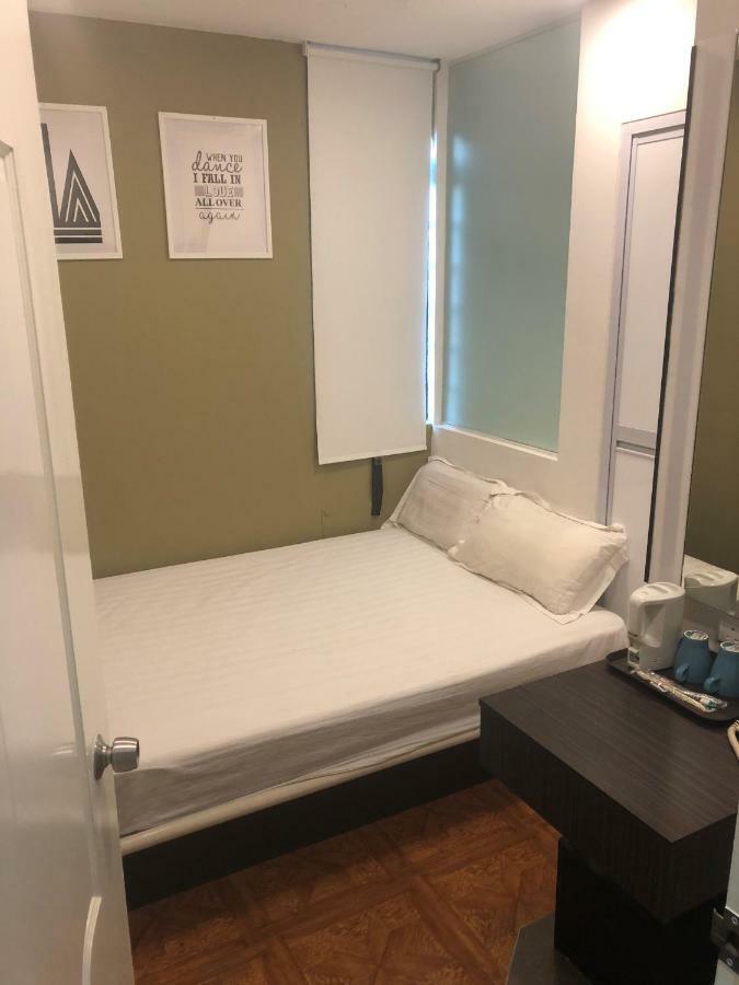 Deluxe Double Room,817485014:JPEG