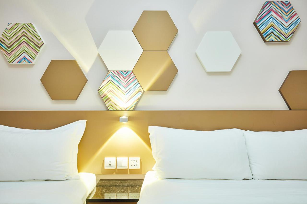Standard Room with One Double Bed and One Single Bed (No Window),933743527:JPEG