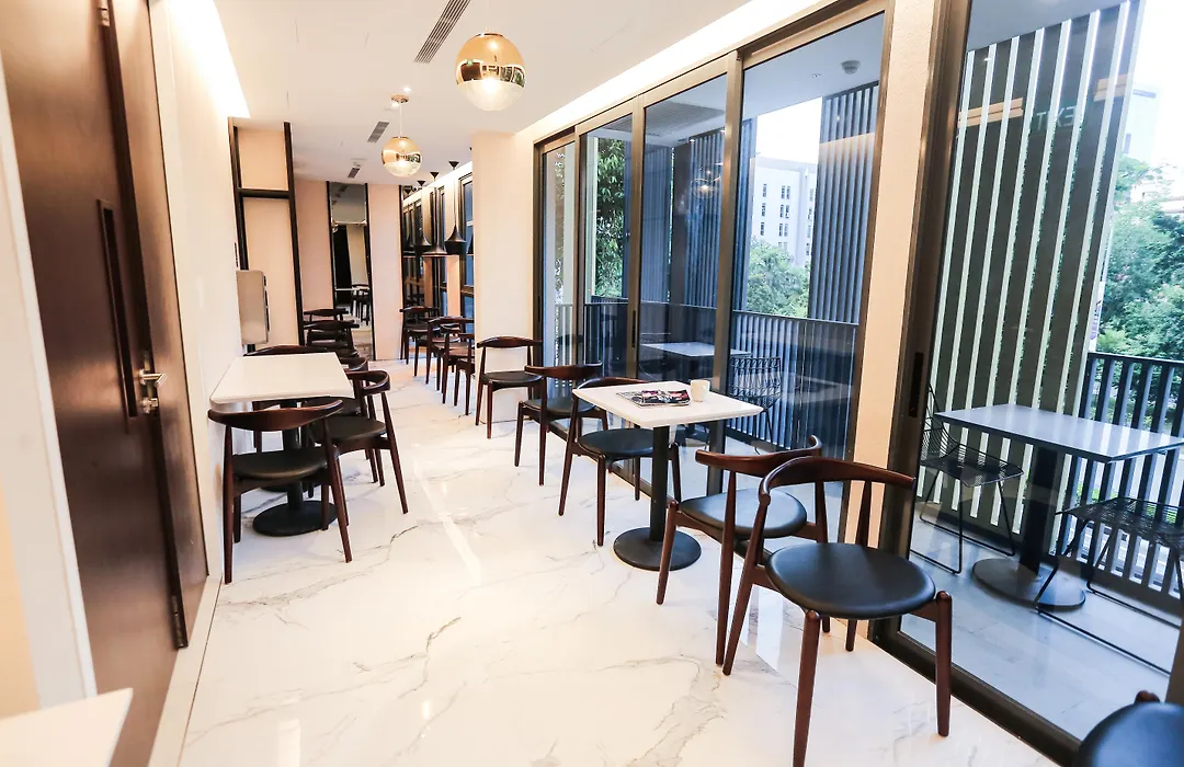 A Hotel Bugis-1