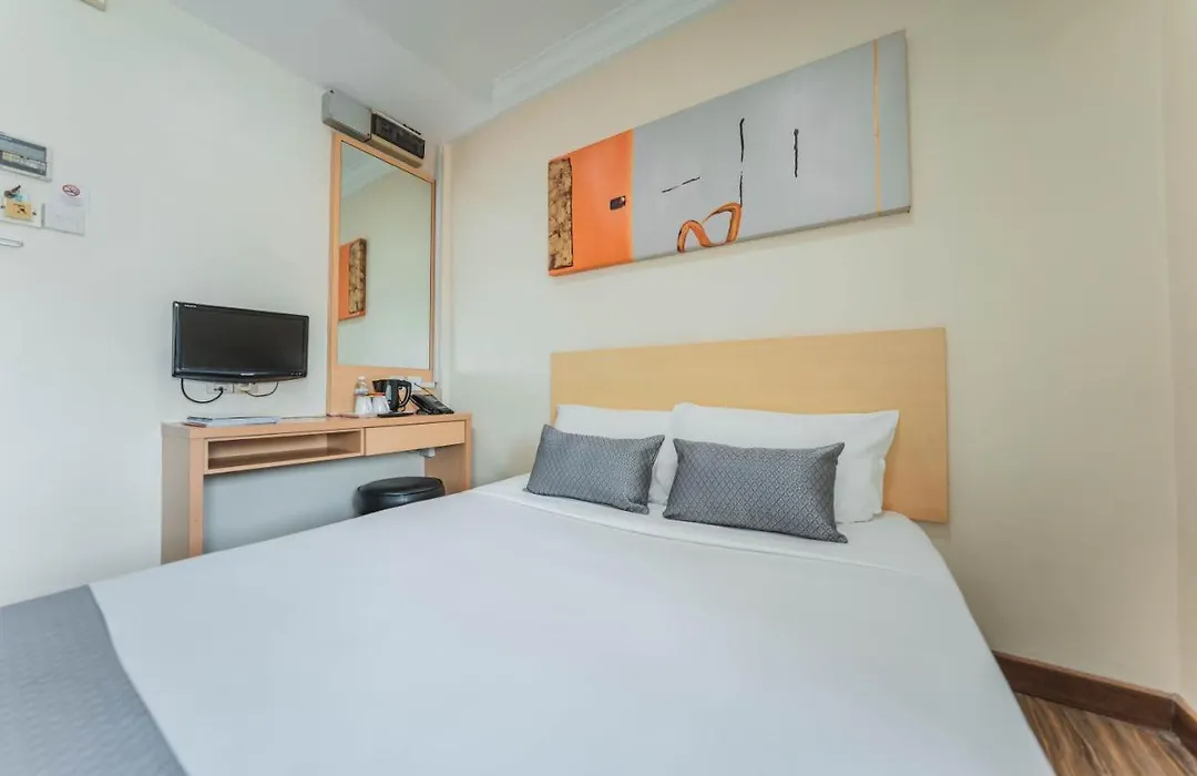 Hotel 81 Joy-1