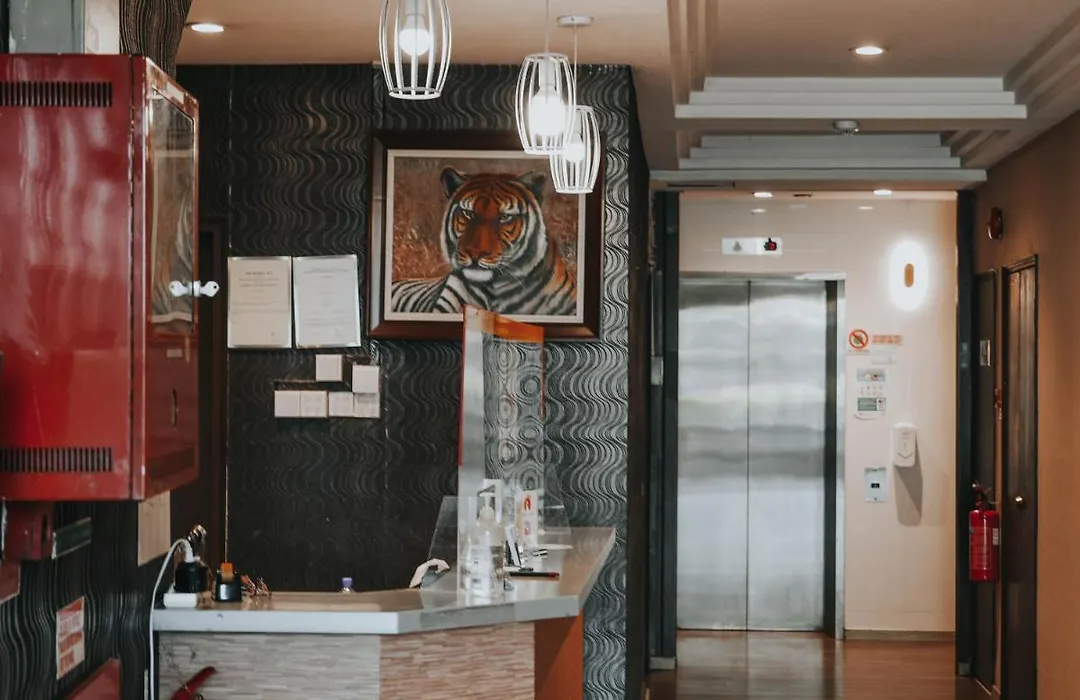 The Noble Hotel-1