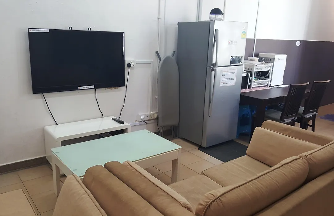 Meadows Hostel-1