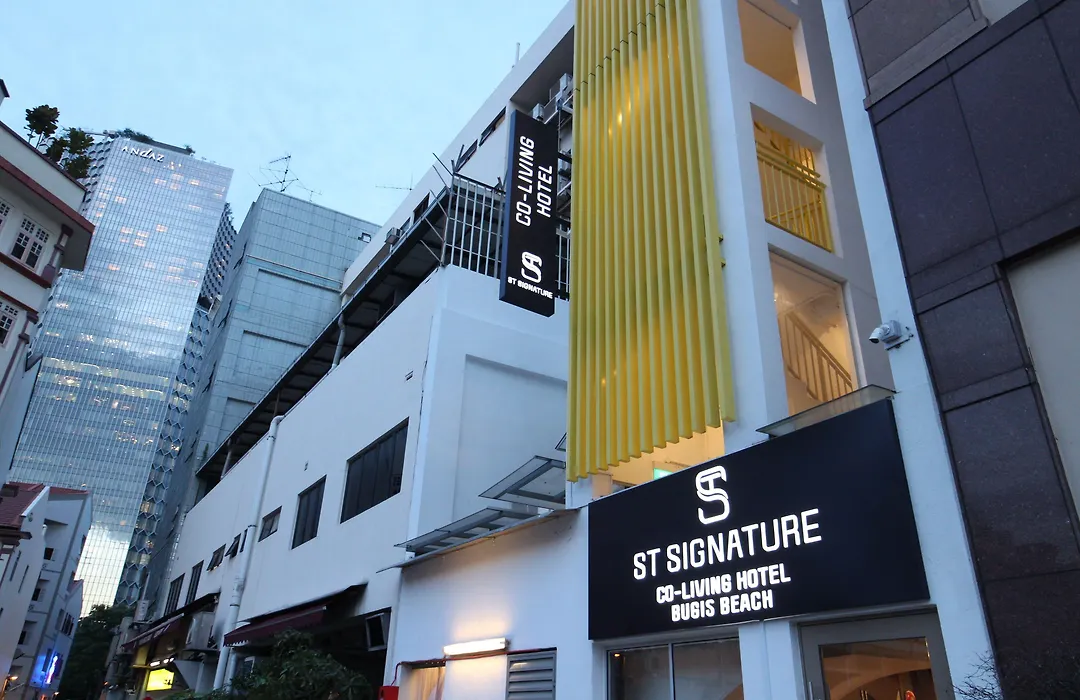 St Signature Bugis Beach, Dayuse, 8-9 Hours, Check In 8Am Or 11Am-1