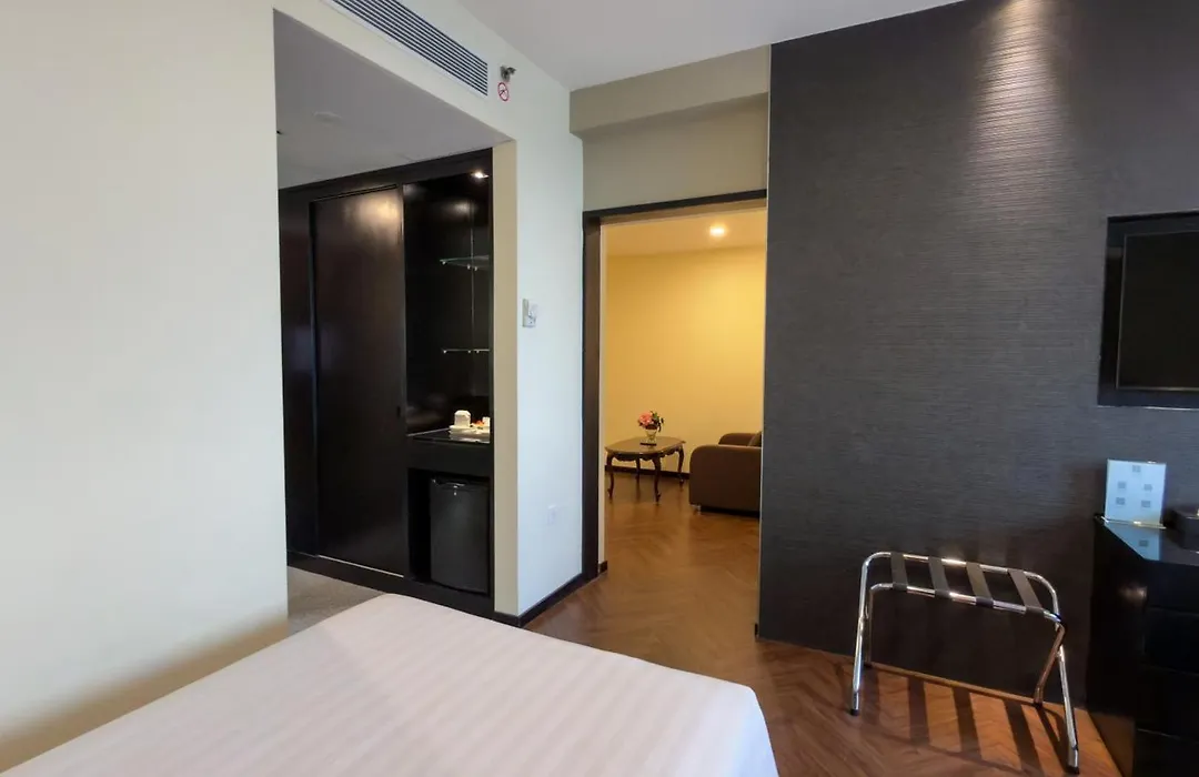 Hotel Royal Singapore-1