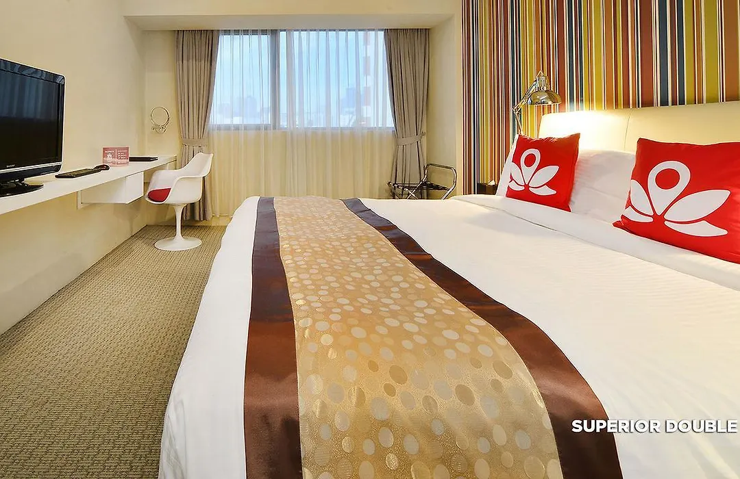 Zen Premium Dhoby Ghaut-1