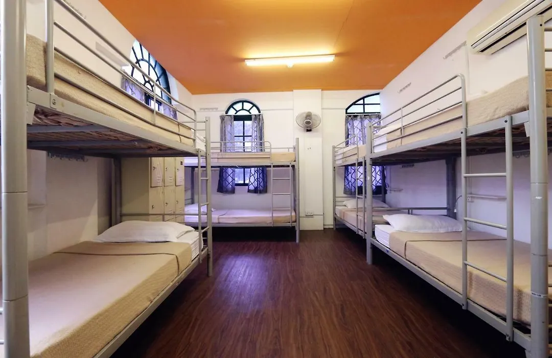 Footprints Hostel, Singapore-1