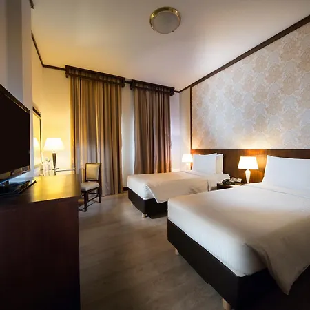 Village Hotel Albert Court By Far East Hospitality-2