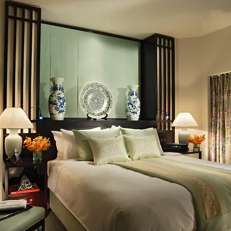 Orchard Hotel Singapore-3