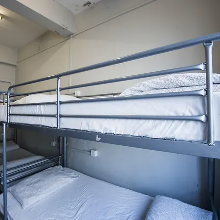 Urban Hostel-2