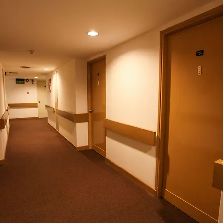 Hotel Supreme-3