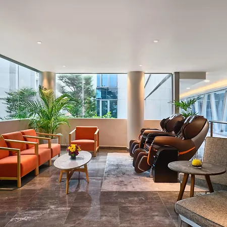 Hilton Garden Inn Singapore Serangoon-3