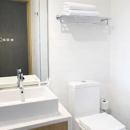 Amrise Hotel Kitchener-3
