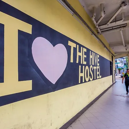 The Hive Singapore Hostel-2