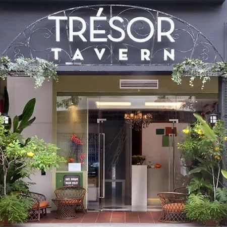 Tresor Tavern Hotel-3