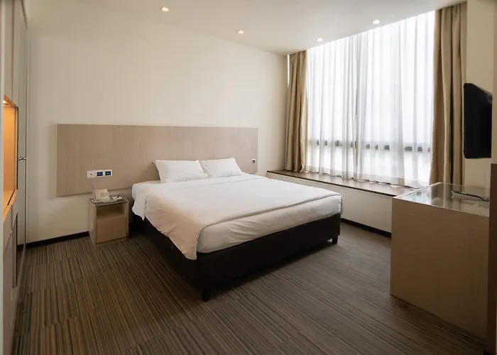 Hotéis perto de Floresta Nublada