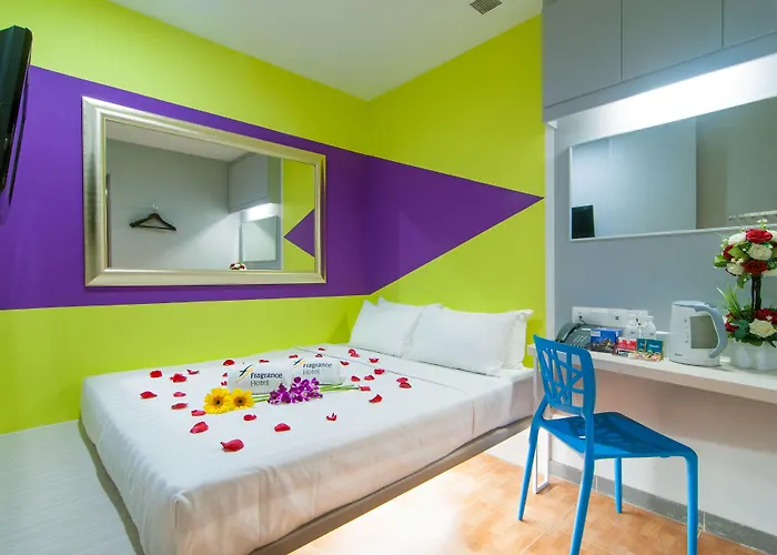Fragrance Hotel - Rose Singapura