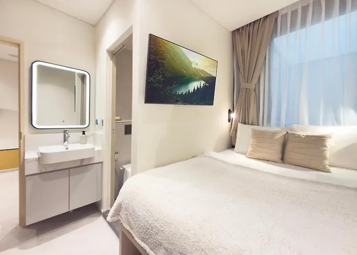 Coliwoo Midtown - Coliving Aparthotel Singapore