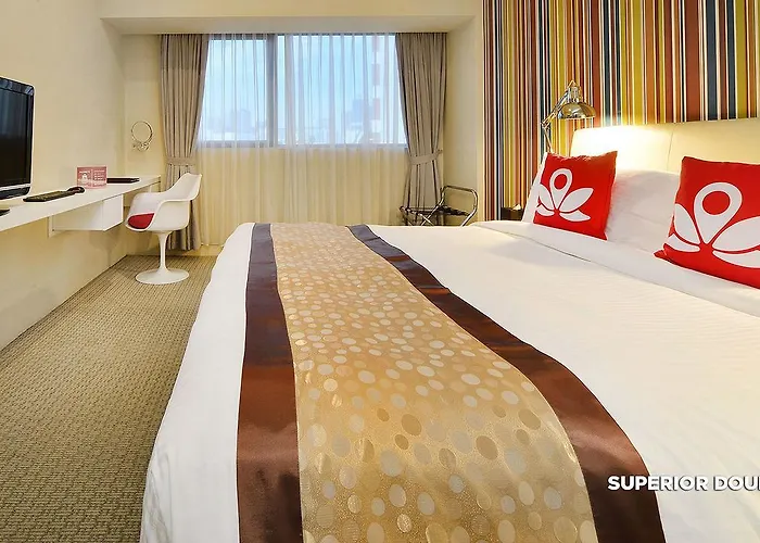Zen Premium Dhoby Ghaut Singapura